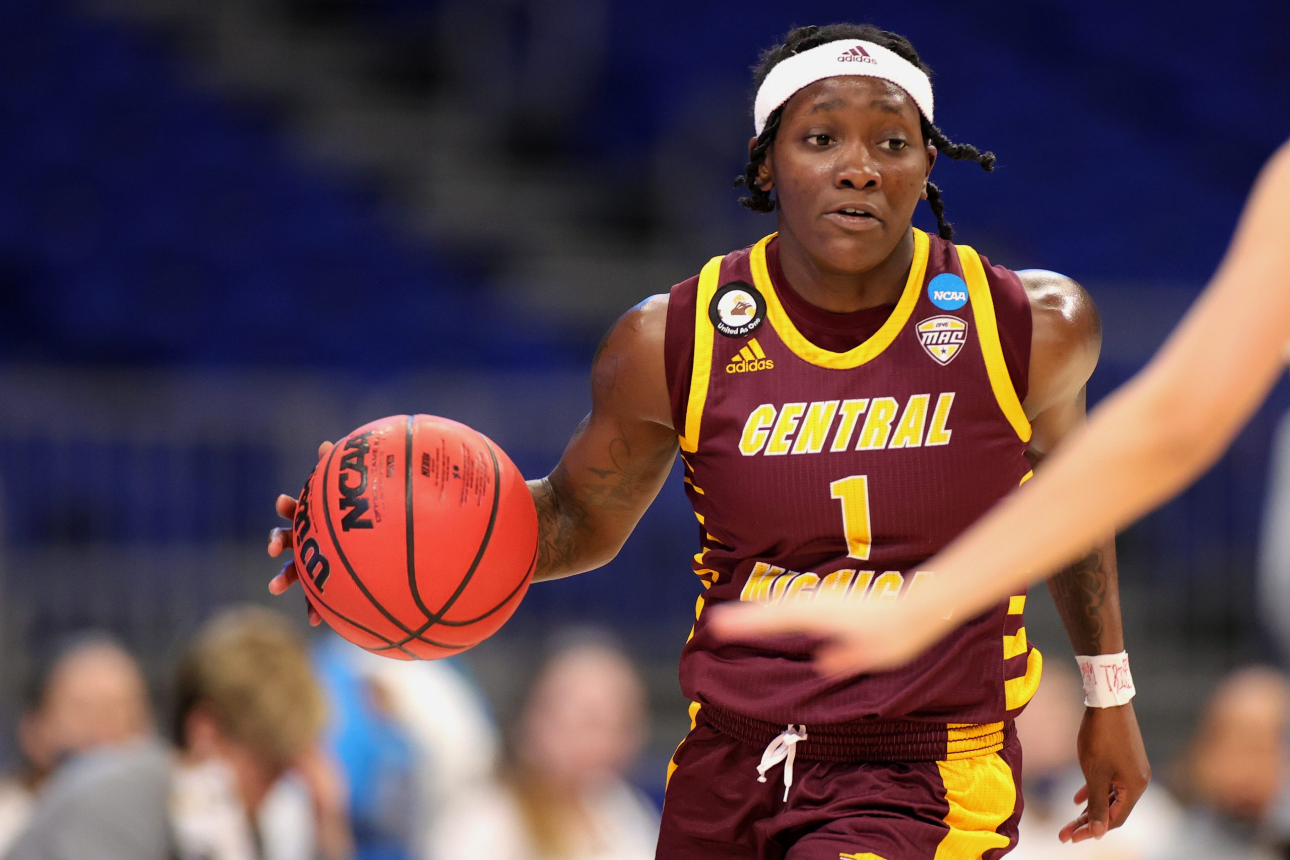 Fever Sign Micaela Kelly